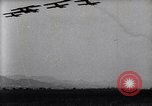 Standbild Flieger um ein Treffen auf Luft Memorial Day Hollywood California USA, 1919, aus Sekunde 59 historischem Filmmaterial Videoclip 65675034844
