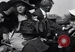 Image Douglas Fairbanks Washington DC USA, 1918, de la seconde 27 séquences d'archives historiques vidéo 65675034850