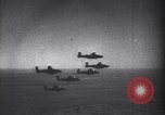 Image avions B-25 la Tunisie en Afrique du Nord, 1942, de la seconde 14 séquences d'archives historiques vidéo 65675034861