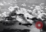 Image avions B-25 la Tunisie en Afrique du Nord, 1942, de la seconde 14 séquences d'archives historiques vidéo 65675034862