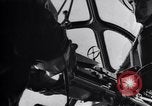 Standbild B-24 Flugzeuge Italien, 1943, aus Sekunde 47 historischem Filmmaterial Videoclip 65675034863
