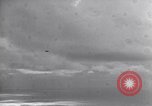 Standbild B-24 Flugzeuge Neapel Italien, 1943, aus Sekunde 27 historischem Filmmaterial Videoclip 65675034864