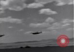 Standbild P-38 Flugzeuge Algerien Nordafrika, 1943, aus Sekunde 13 historischem Filmmaterial Videoclip 65675034872