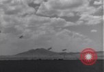 Standbild P-38 Flugzeuge Algerien Nordafrika, 1943, aus Sekunde 17 historischem Filmmaterial Videoclip 65675034872