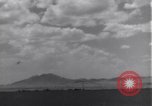 Standbild P-38 Flugzeuge Algerien Nordafrika, 1943, aus Sekunde 20 historischem Filmmaterial Videoclip 65675034872