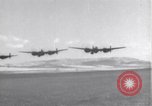 Standbild P-38 Flugzeuge Algerien Nordafrika, 1943, aus Sekunde 23 historischem Filmmaterial Videoclip 65675034872