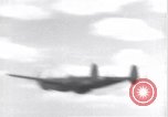 Standbild P-38 Flugzeuge Algerien Nordafrika, 1943, aus Sekunde 25 historischem Filmmaterial Videoclip 65675034872