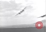 Standbild P-38 Flugzeuge Algerien Nordafrika, 1943, aus Sekunde 26 historischem Filmmaterial Videoclip 65675034872