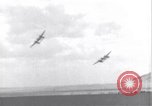 Standbild P-38 Flugzeuge Algerien Nordafrika, 1943, aus Sekunde 28 historischem Filmmaterial Videoclip 65675034872