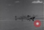 Standbild P-38 Flugzeuge Algerien Nordafrika, 1943, aus Sekunde 42 historischem Filmmaterial Videoclip 65675034872