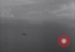 Standbild amerikanischen Marine Schiffe Guadalcanal Salomonen, 1943, aus Sekunde 4 historischem Filmmaterial Videoclip 65675034878