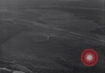 Standbild amerikanischen Marine Schiffe Guadalcanal Salomonen, 1943, aus Sekunde 16 historischem Filmmaterial Videoclip 65675034878