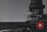 Standbild amerikanischen Marine Schiffe Guadalcanal Salomonen, 1943, aus Sekunde 50 historischem Filmmaterial Videoclip 65675034878