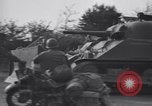 Standbild französischen 2nd Armored Division Javron Frankreich, 1944, aus Sekunde 18 historischem Filmmaterial Videoclip 65675034881