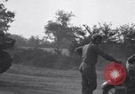 Standbild französischen 2nd Armored Division Javron Frankreich, 1944, aus Sekunde 21 historischem Filmmaterial Videoclip 65675034881