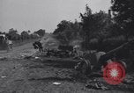 Standbild französischen 2nd Armored Division Javron Frankreich, 1944, aus Sekunde 22 historischem Filmmaterial Videoclip 65675034881