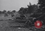 Standbild französischen 2nd Armored Division Javron Frankreich, 1944, aus Sekunde 24 historischem Filmmaterial Videoclip 65675034881