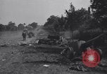 Standbild französischen 2nd Armored Division Javron Frankreich, 1944, aus Sekunde 27 historischem Filmmaterial Videoclip 65675034881