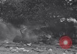 Standbild französischen 2nd Armored Division Javron Frankreich, 1944, aus Sekunde 31 historischem Filmmaterial Videoclip 65675034881