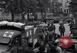 Immagine di American unità mediche Troyes Francia, 1944, secondo 21 filmato di repertorio 65675034890