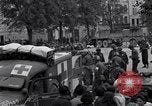 Immagine di American unità mediche Troyes Francia, 1944, secondo 25 filmato di repertorio 65675034890