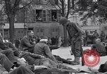 Immagine di American unità mediche Troyes Francia, 1944, secondo 36 filmato di repertorio 65675034890