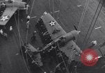 Standbild US Naval Task Force raids Japanisch gehaltenen Gilbert und Marshall Inseln Pacific Theater, 1942, aus Sekunde 5 historischem Filmmaterial Videoclip 65675034908