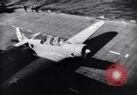Standbild US Naval Task Force raids Japanisch gehaltenen Gilbert und Marshall Inseln Pacific Theater, 1942, aus Sekunde 20 historischem Filmmaterial Videoclip 65675034908