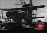 Standbild US Naval Task Force raids Japanisch gehaltenen Gilbert und Marshall Inseln Pacific Theater, 1942, aus Sekunde 41 historischem Filmmaterial Videoclip 65675034908