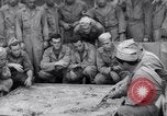 Standbild amerikanischen Fallschirmjäger Nadzab New Guinea, 1943, aus Sekunde 1 historischem Filmmaterial Videoclip 65675034911