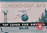 Immagine di Aria forza Base Elmendorf Air Force Base Alaska USA, 1954, secondo 10 filmato di repertorio 65675034922