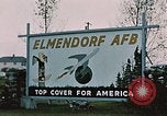 Immagine di Aria forza Base Elmendorf Air Force Base Alaska USA, 1954, secondo 45 filmato di repertorio 65675034922