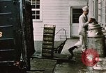 Image Alaskan hommes Alaska USA, 1954, de la seconde 17 séquences d'archives historiques vidéo 65675034932