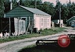 Standbild Alaskan Frau Alaska USA, 1954, aus Sekunde 30 historischem Filmmaterial Videoclip 65675034933
