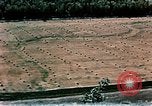 Standbild Feld Palmer Alaska USA, 1954, aus Sekunde 12 historischem Filmmaterial Videoclip 65675034943