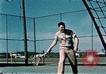 Image tennis Elmendorf Air Force Base Alaska USA, 1954, de la seconde 7 séquences d'archives historiques vidéo 65675034944
