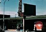 Image des autobus Anchorage Alaska USA, 1954, de la seconde 19 séquences d'archives historiques vidéo 65675034945