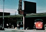 Image des autobus Anchorage Alaska USA, 1954, de la seconde 32 séquences d'archives historiques vidéo 65675034945