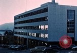 Image usine de quatre étages Juneau Alaska USA, 1954, de la seconde 10 séquences d'archives historiques vidéo 65675034947