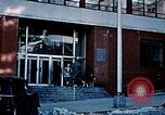 Image usine de quatre étages Juneau Alaska USA, 1954, de la seconde 41 séquences d'archives historiques vidéo 65675034947