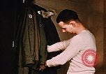 Image homme militaire Fort Richardson Alaska USA, 1954, de la seconde 30 séquences d'archives historiques vidéo 65675034948