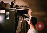 Image homme militaire Fort Richardson Alaska USA, 1954, de la seconde 45 séquences d'archives historiques vidéo 65675034948