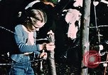 Image Alaskan filles Matanuska Valley Alaska USA, 1954, de la seconde 43 séquences d'archives historiques vidéo 65675034949