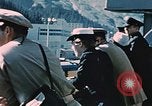 Image militaires et civils - hommes Whittier Alaska USA, 1954, de la seconde 10 séquences d'archives historiques vidéo 65675034961