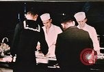 Image cuisiniers Fort Richardson Alaska USA, 1954, de la seconde 51 séquences d'archives historiques vidéo 65675034963