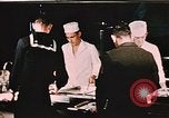 Image cuisiniers Fort Richardson Alaska USA, 1954, de la seconde 53 séquences d'archives historiques vidéo 65675034963