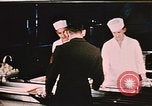 Image cuisiniers Fort Richardson Alaska USA, 1954, de la seconde 58 séquences d'archives historiques vidéo 65675034963