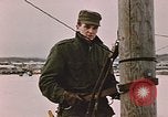 Standbild linesman Elmendorf Air Force Base Alaska USA, 1954, aus Sekunde 21 historischem Filmmaterial Videoclip 65675034965