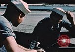Immagine di Il personale della marina Kodiak Naval Station Alaska USA, 1954, secondo 11 filmato di repertorio 65675034970