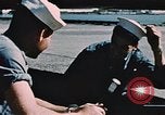 Immagine di Il personale della marina Kodiak Naval Station Alaska USA, 1954, secondo 12 filmato di repertorio 65675034970